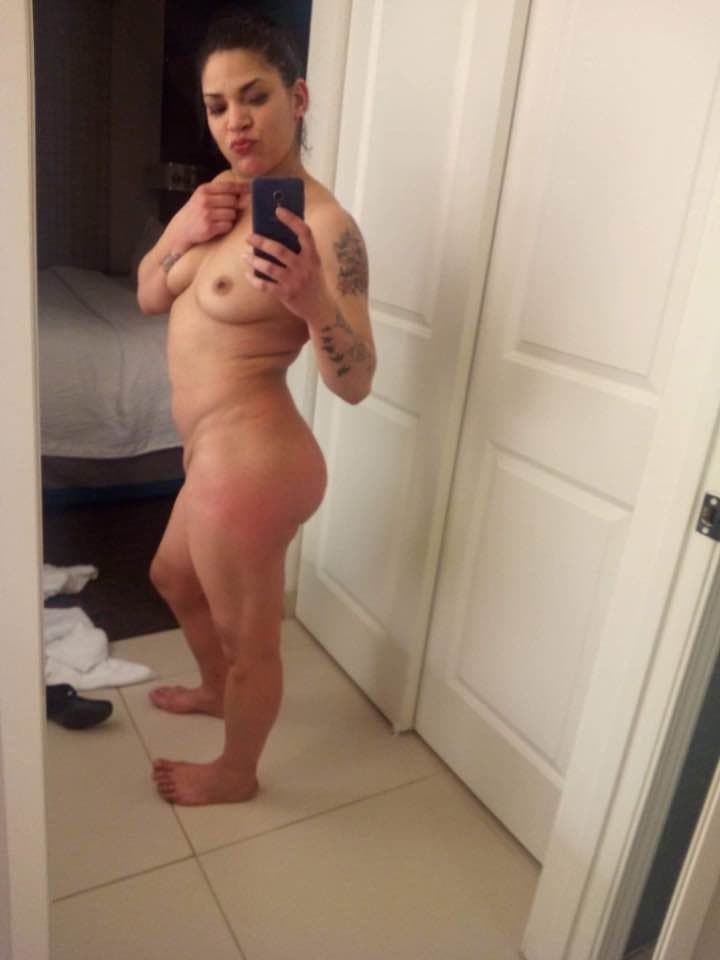 Degrade this slut Shaina colon