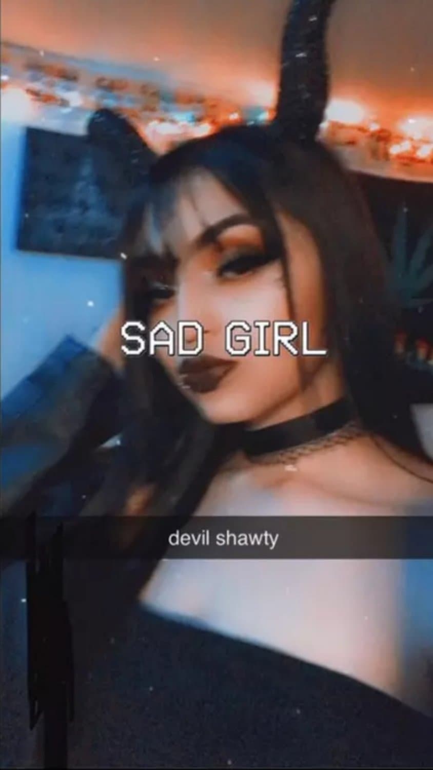 Goth gamer girl pussy creams on dick while watching moonknight