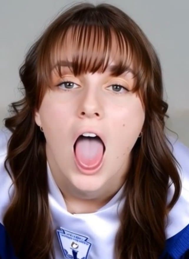 Mother and Daughter Have Fun, Then Daughter’s Friends Join