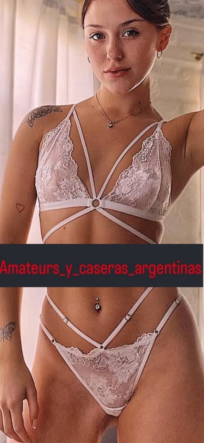 Megapost a pedido de muchos soldados. Una pendeja que se va soltando. V4LEN B0r3lli. Cap 2