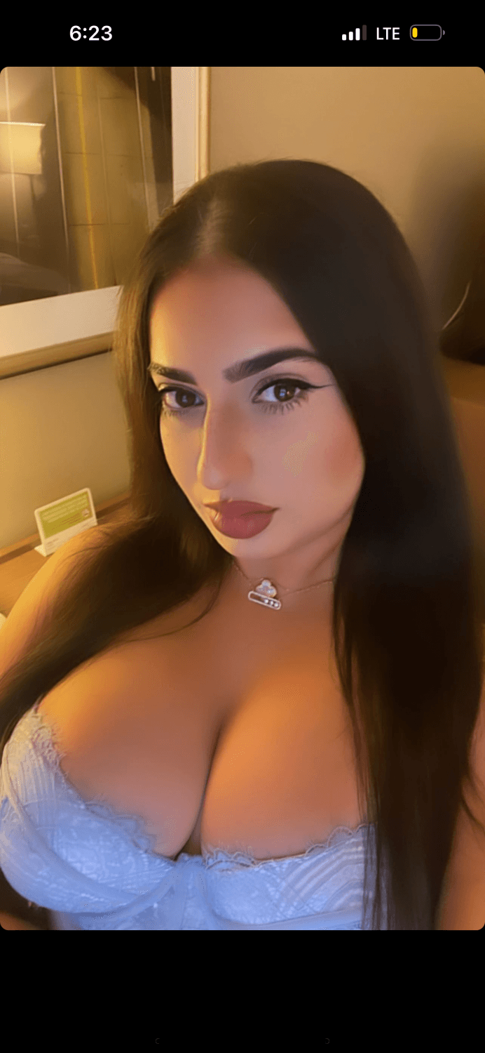 Thick Arab iraqi Irl 6