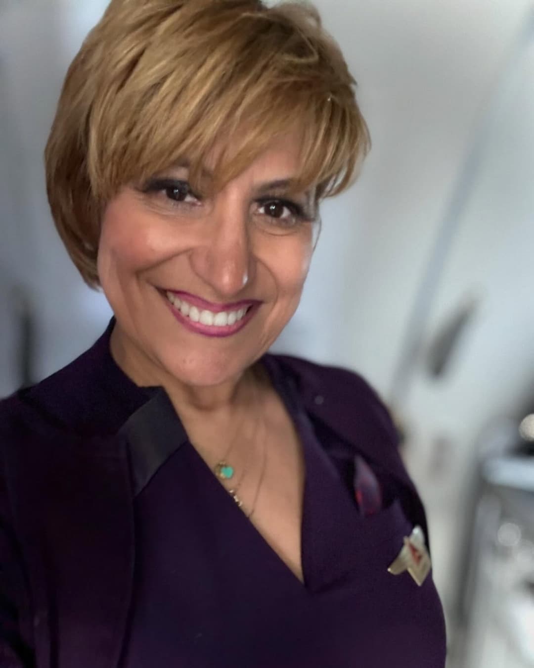 Thick Gilf flight attendant