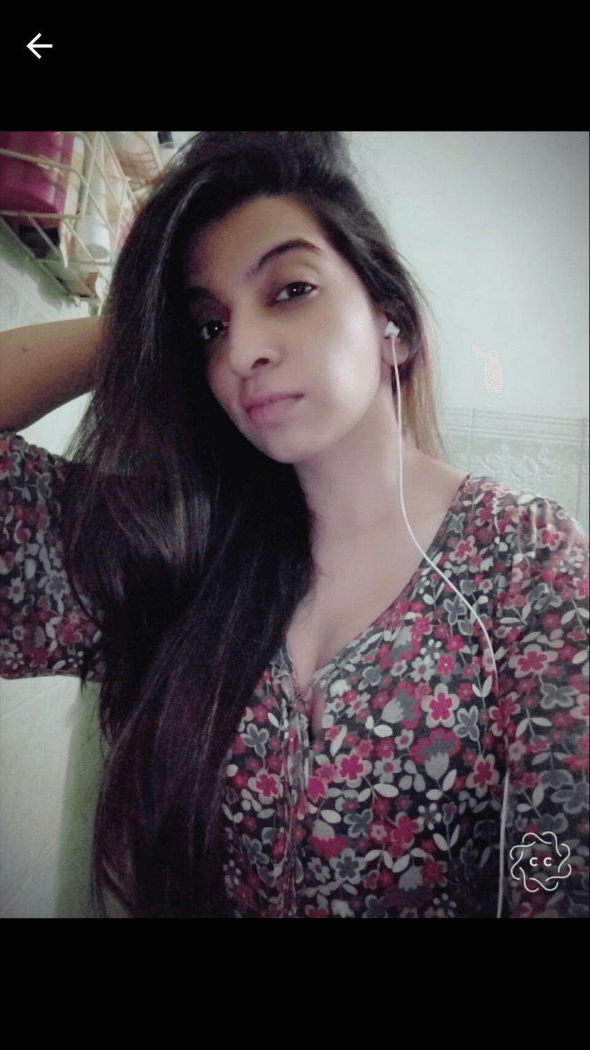 Desi hourglass figure girl stripping