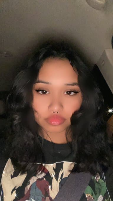 Click to view full size Ex coworker .. shes a lil freak who has a breeding kink