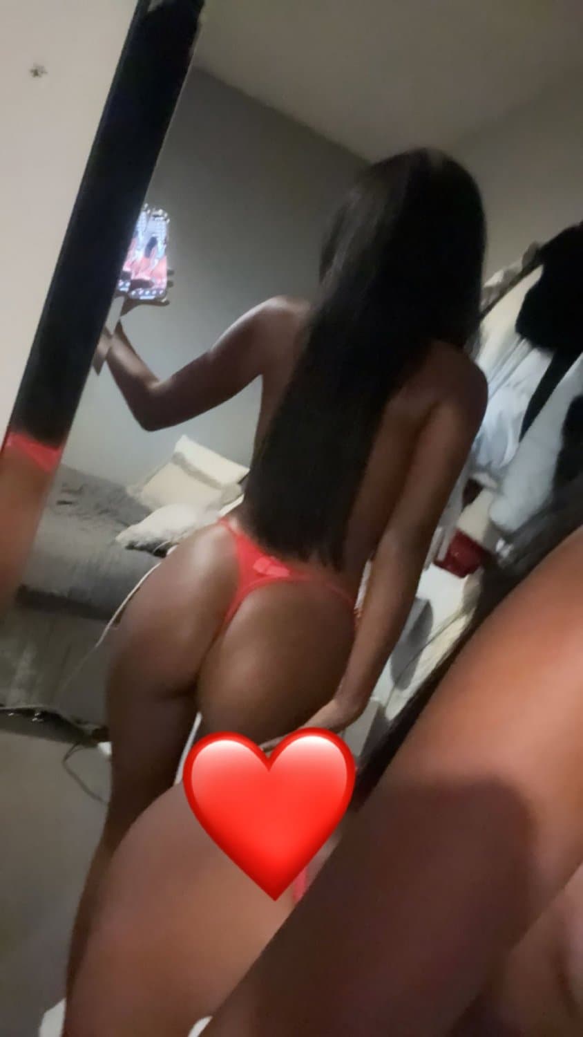 Ebony teen girlfriend shows off her sexy little body
