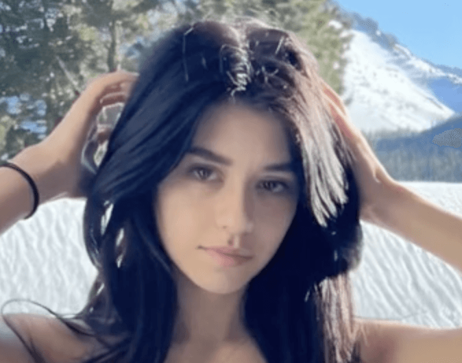 Teaser Content Of Rachel Brockman See Full Content In Premium Galleries $10 In Link In Bio