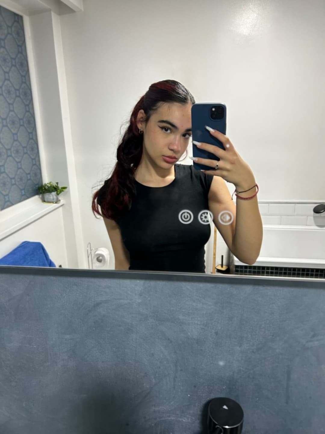 Click to view full size Slut gf Bea submitted on chatpic