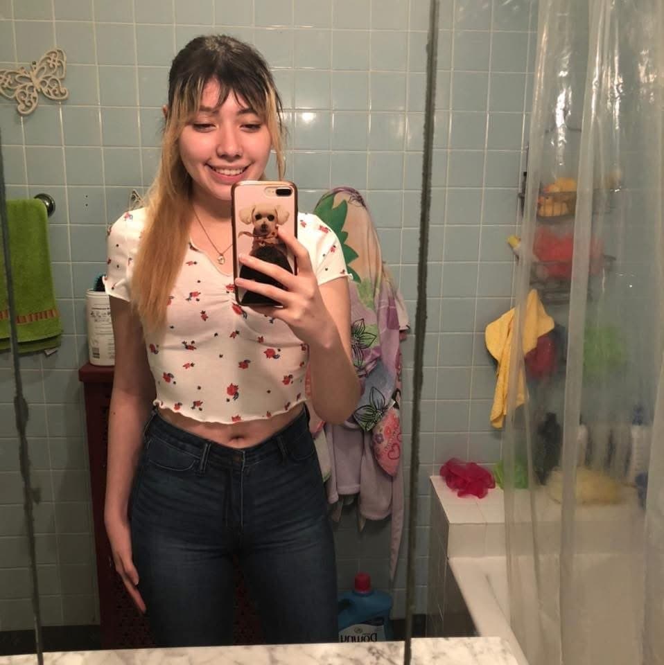 Cute chicago Latina slut? cute anime girl deserves thick cum ropes on her face. Anybody got her? Dm