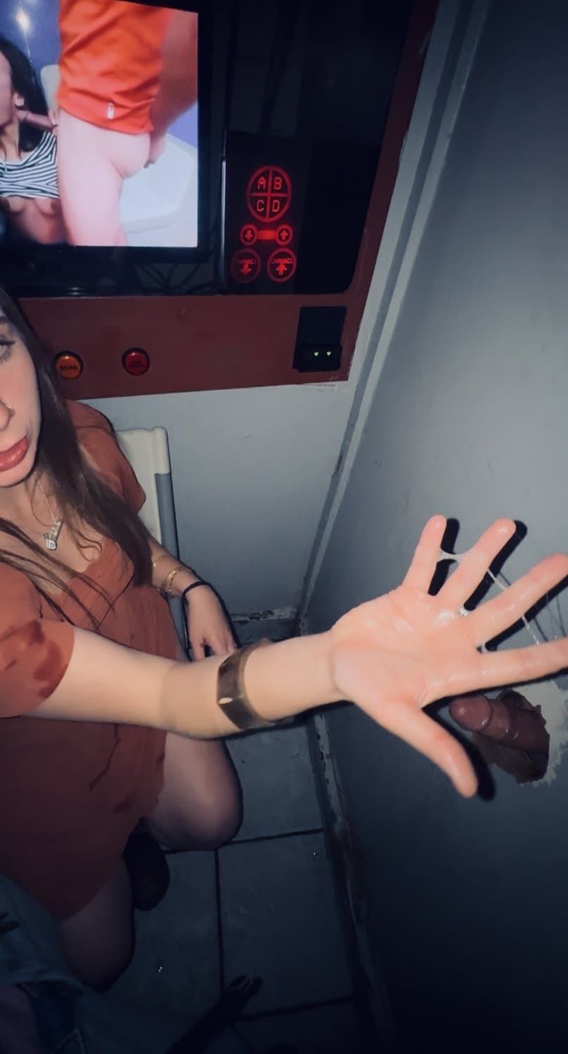 I love being a filthy cock whore at the glory hole! I love strange cocks and cum