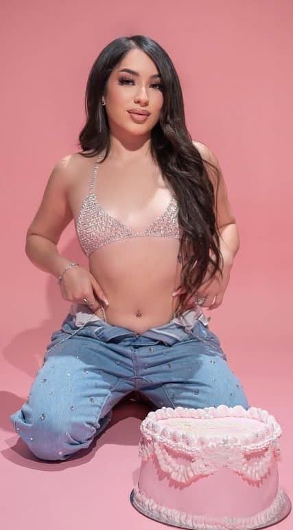 Latina B Day photo shoot