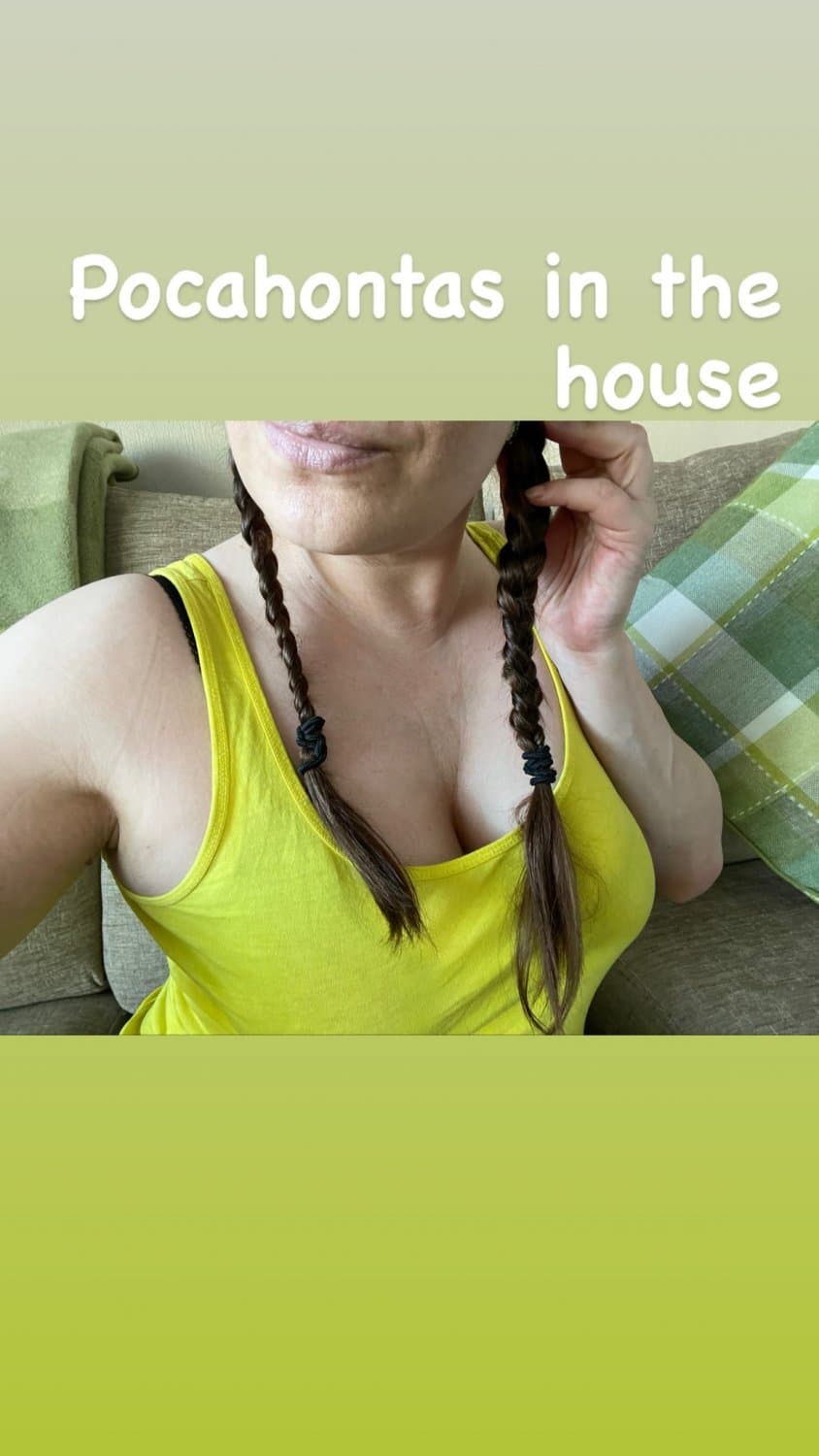 Sexy suggestive Janice