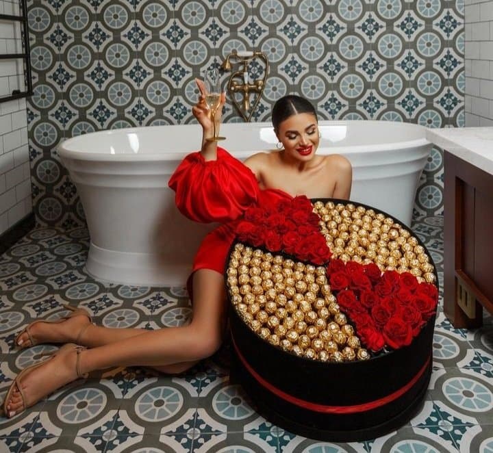 Sexy glamour feet pedicure woman