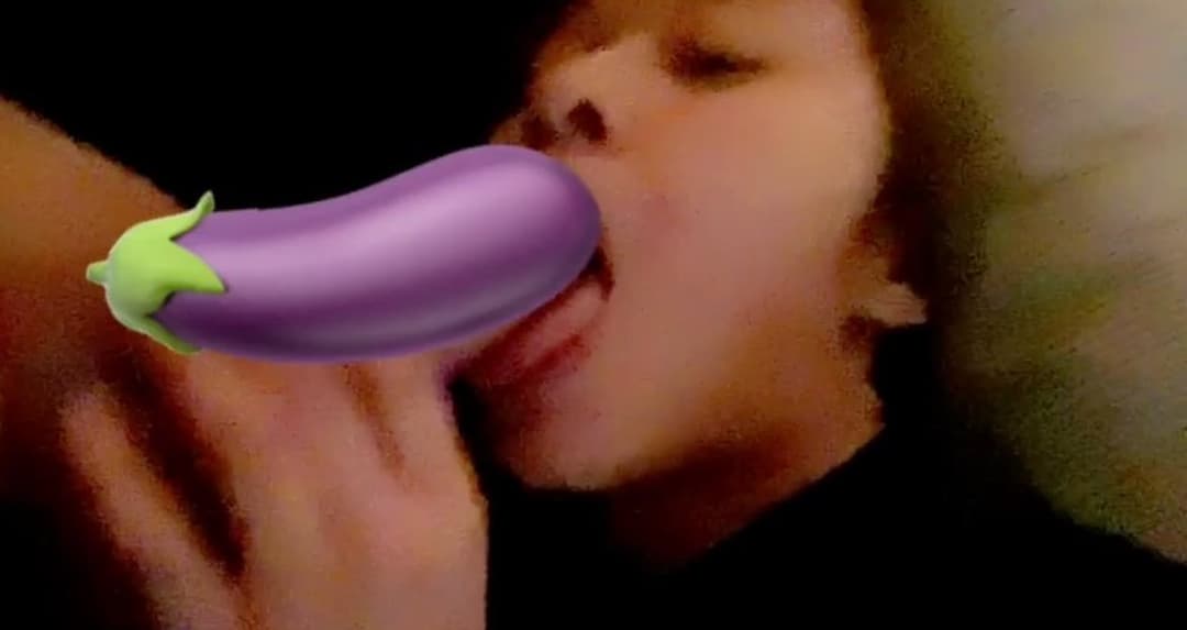 Naughty Asian College Freshman’s Snapchat Leaked
