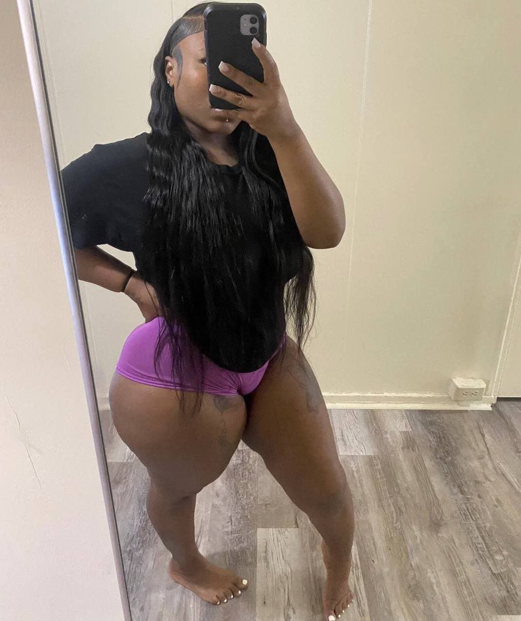 FatAss Oiled up Ebony Fucked hard by a FuckMachine on top of the Tower ??