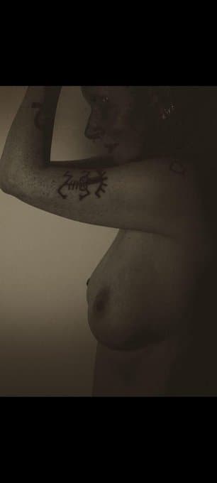 Scarborough nudist post.. showing the love for this perfect art work from a local nudist....