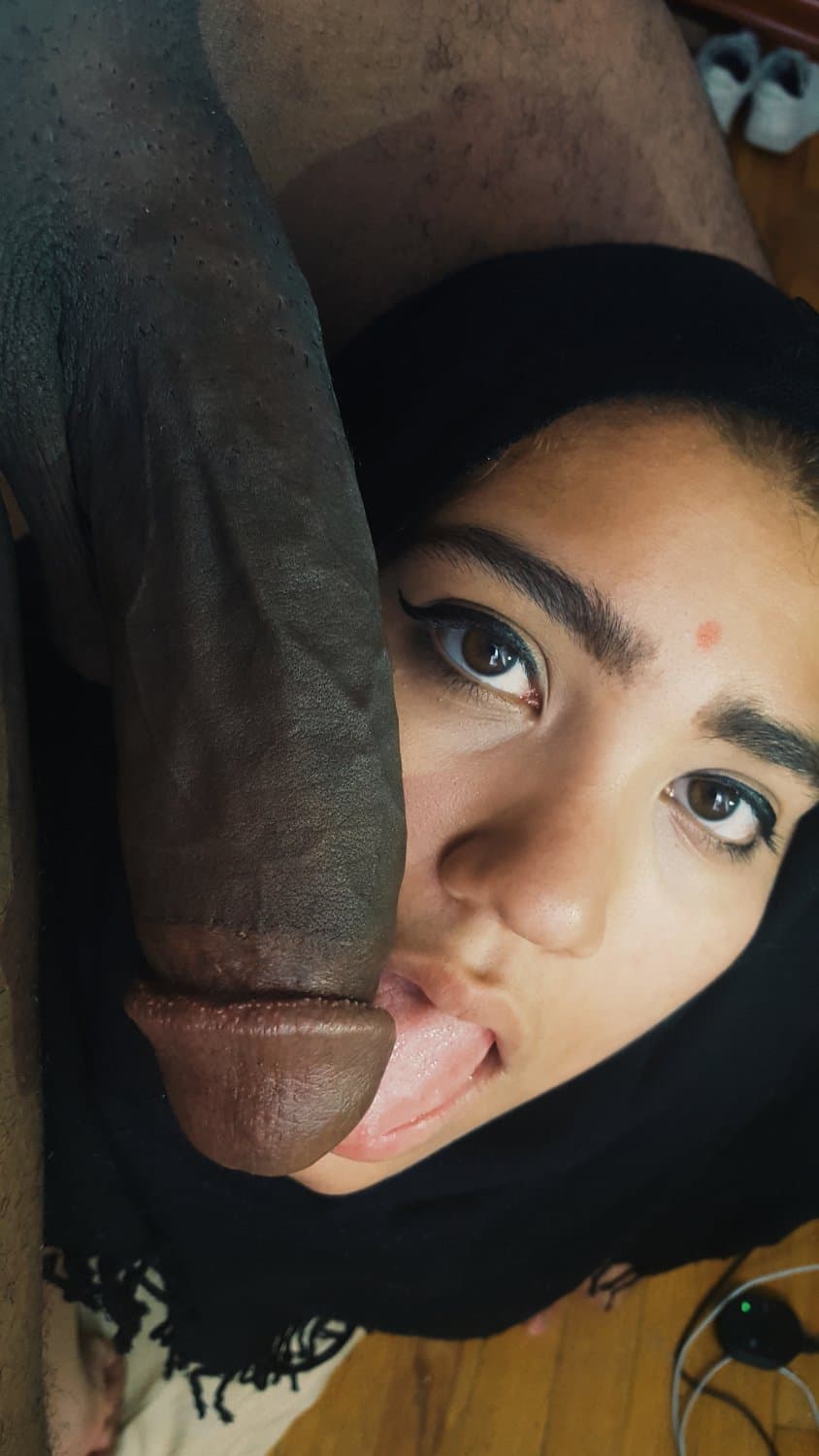 Click to view full size Desi huge monster BBC blowjob