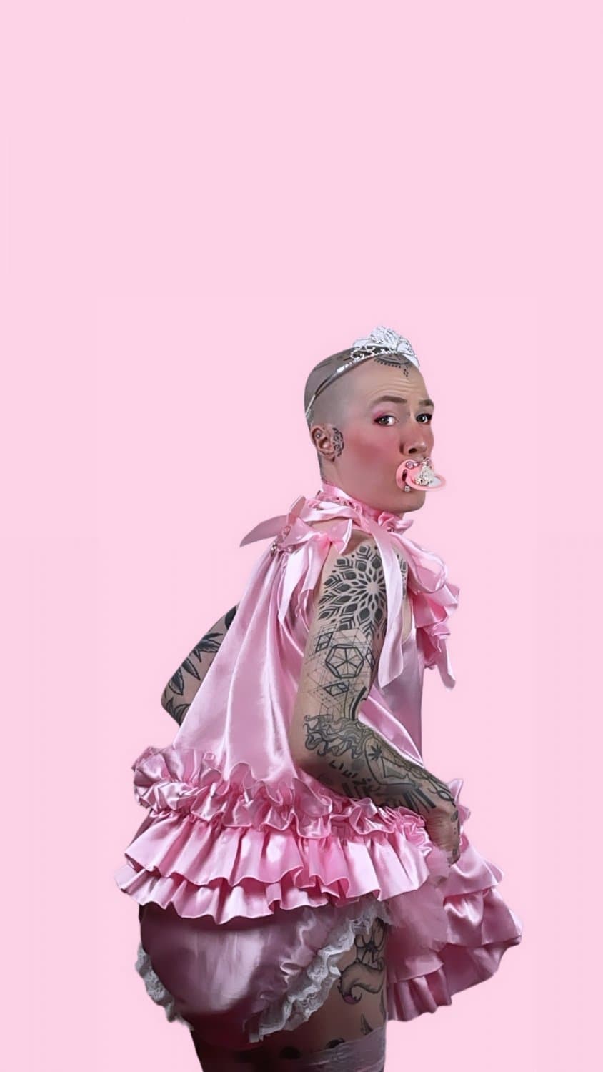 BM 36 year old bitch Derek forcd to be Baby Sissy Princess Fifi and leaked online