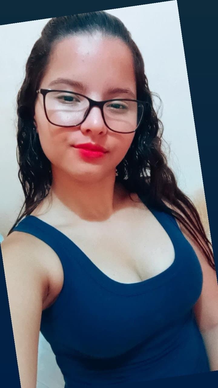 Leana lovings and Cecilia Alves