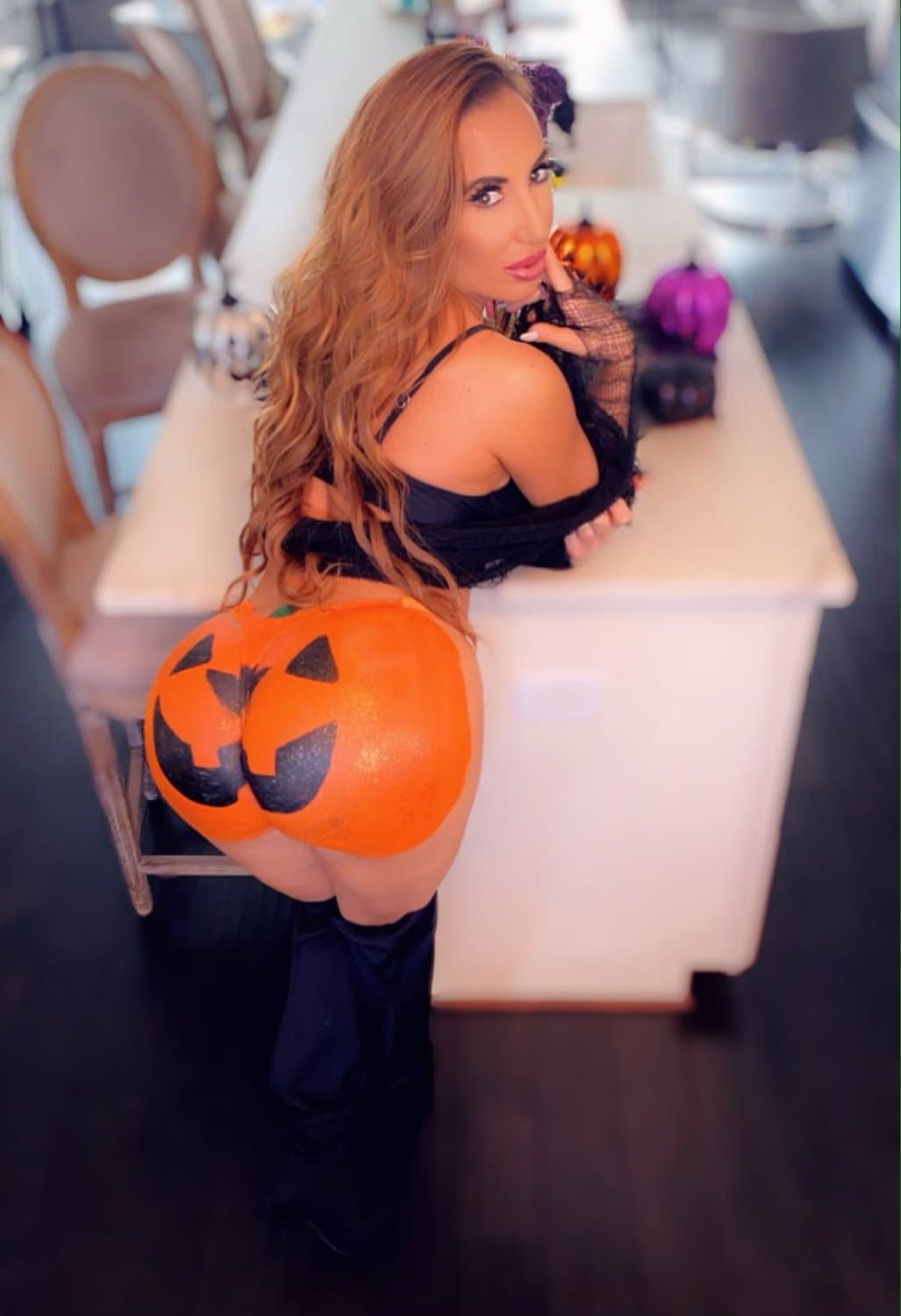 Richelle Ry@n - Pumpkin Booty ? ??