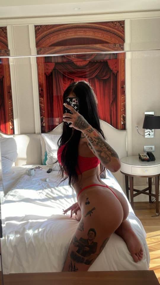 Tattooed Petite German Girl Amy - kik unkn_own117 for the same treatment