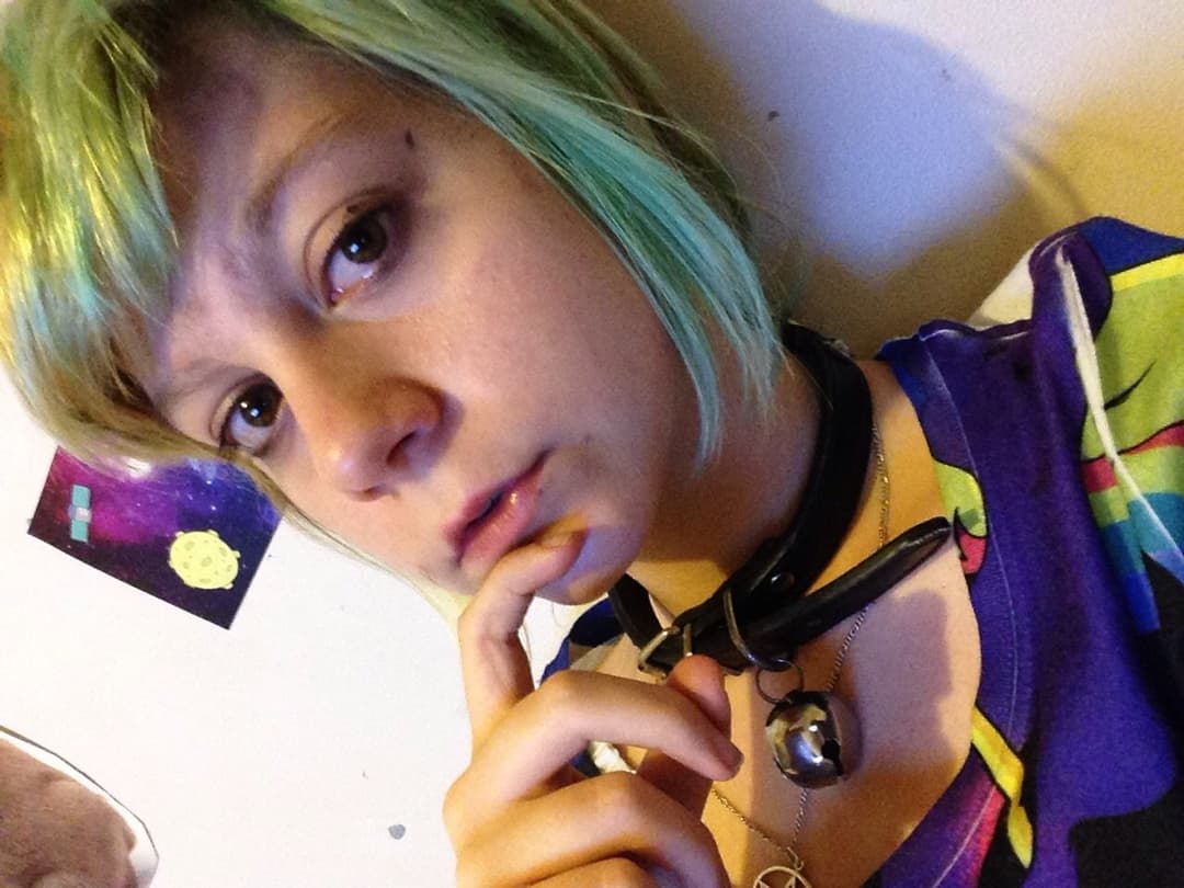 Click to view full size Twixiepuppy aka twixie scuderi aka Emily scuderi part 3