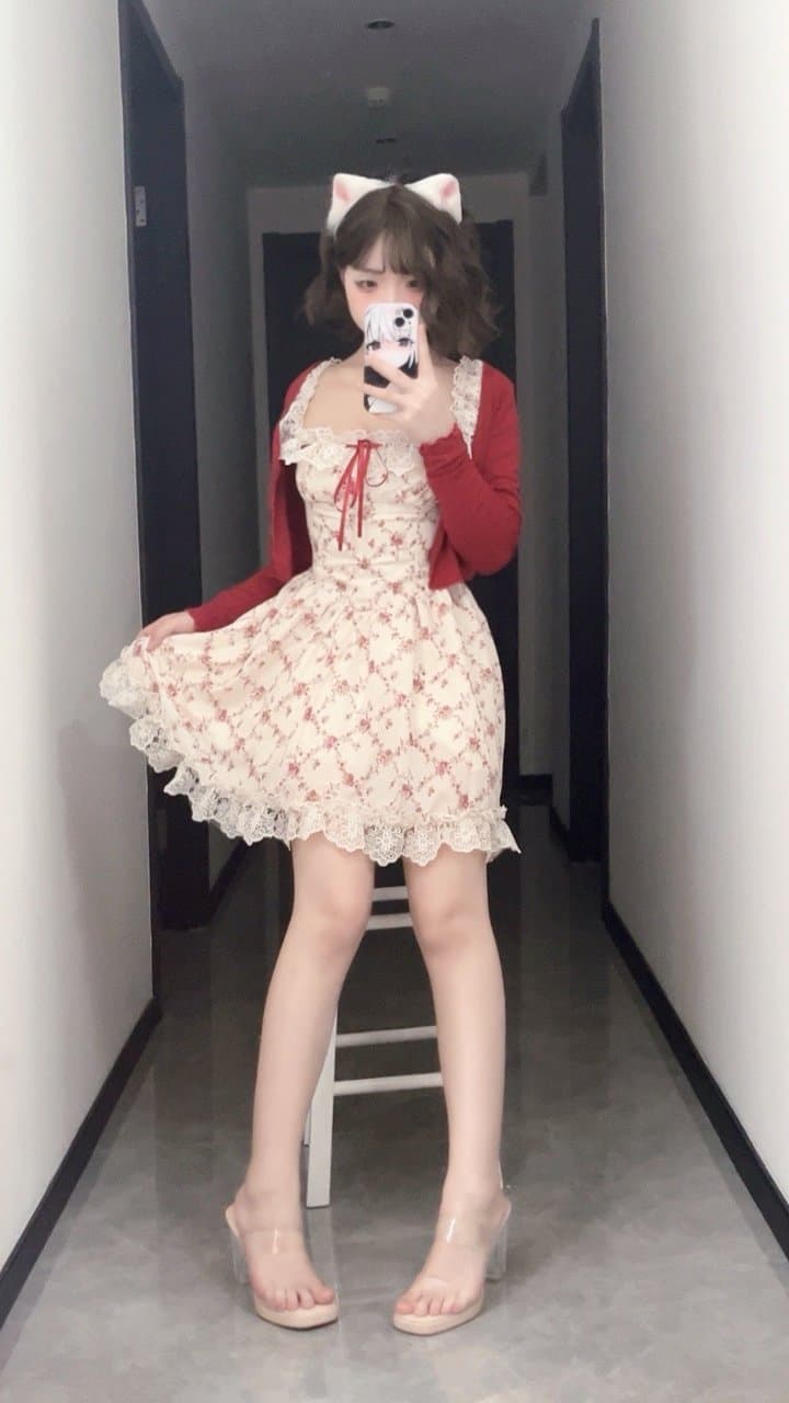 Click to view full size Cosplay-Bangni-Limited-girlfriend-MissKON.com-001