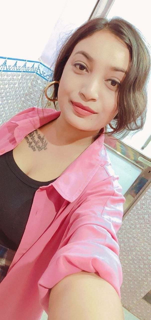 Sexy indian girl nude blowjob and fuck