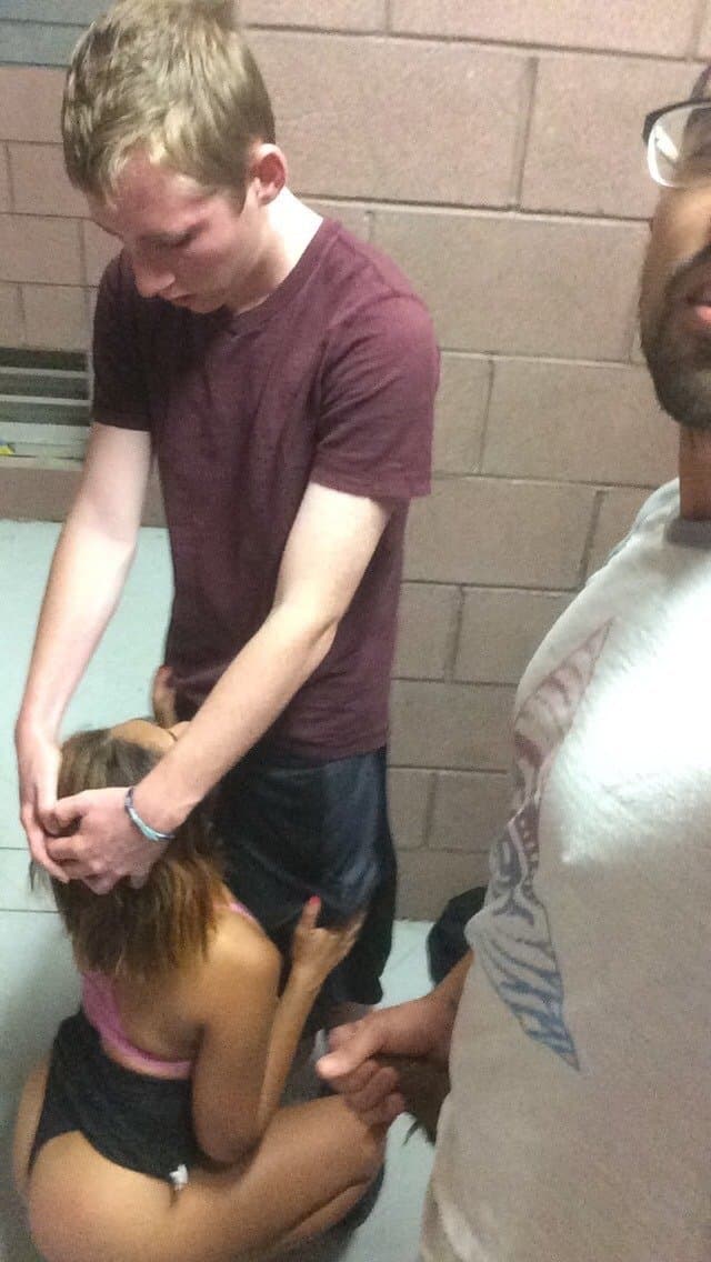 061PTT - Submissive pee drinker pass around leaks