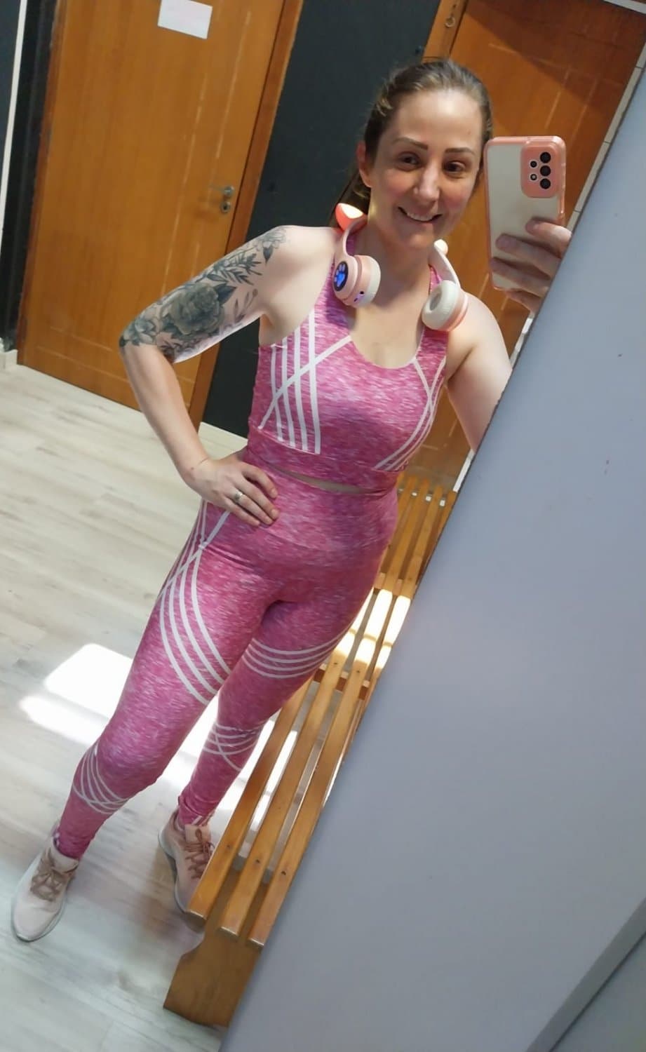 Quem é ela? Doido para saber