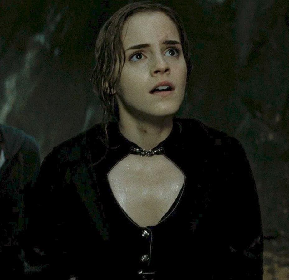 Hottie Hermione granger