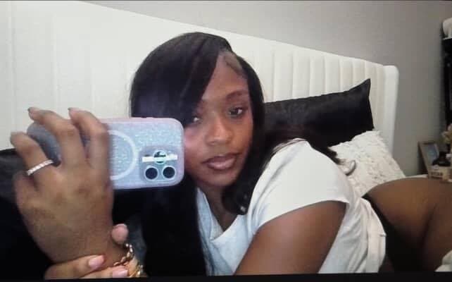 Sexy busty ebony slut Jae