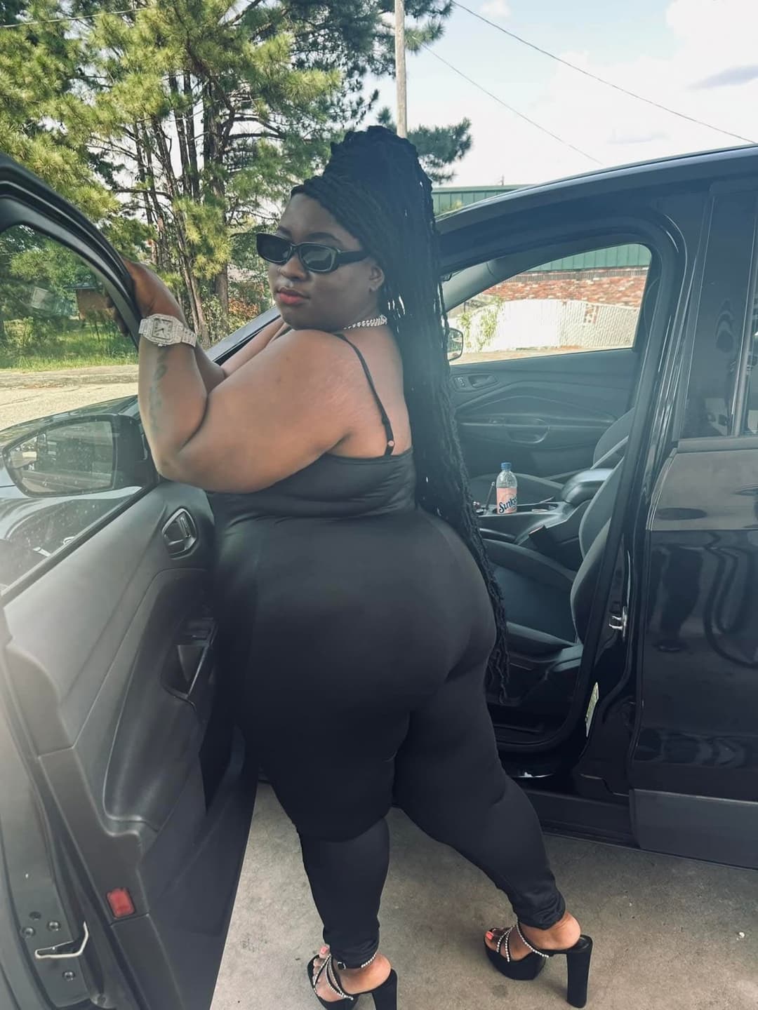 THICK HUGE CHOCOLATE SEXY CHUNKY EBONY SSBBW BBW BIG OLE JUICY ASS GOONER MATERIAL