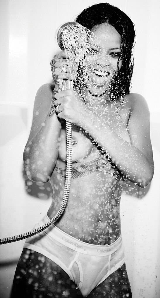 Rihanna Is Such A Beautiful Goddess Slut How Could You Not Resist A Edging Session ??