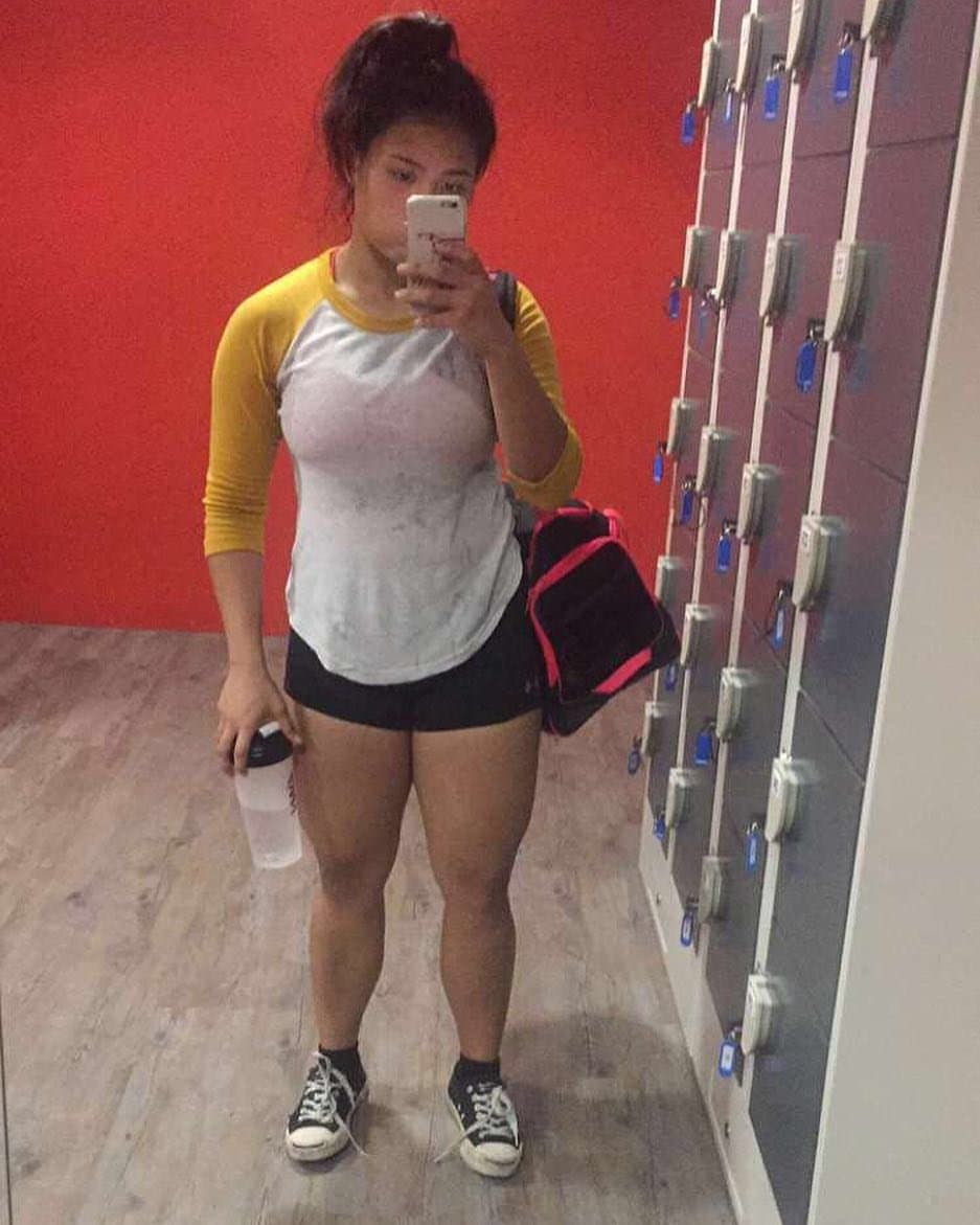 My favourite fitness girl with big thigh but I like her thigh more But she arrogance type