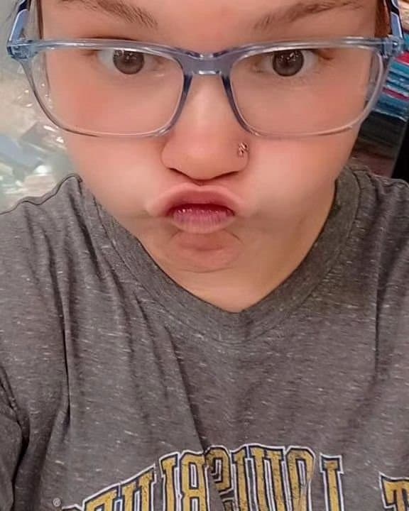 BAD BITCH TT GOONING US FOR FUN