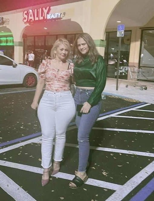 Amazing Latina milf with best hips and curves all natural