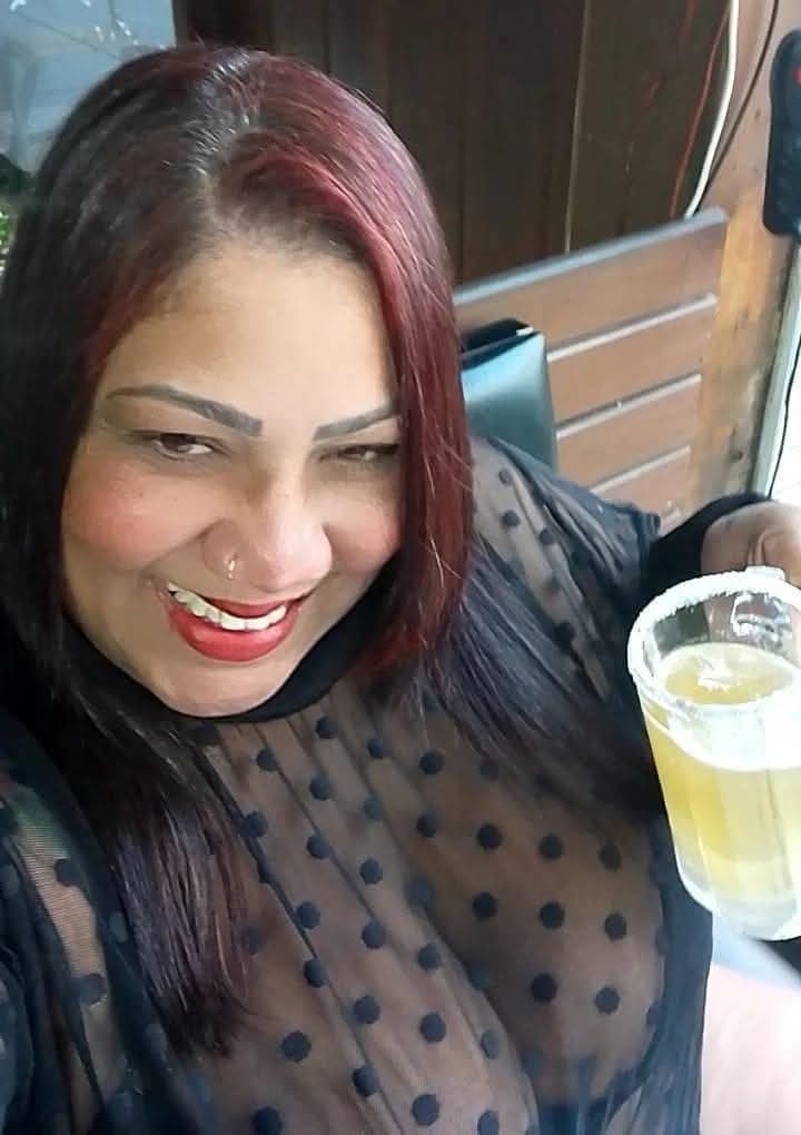 Pensa numa gordinha muito gostosa