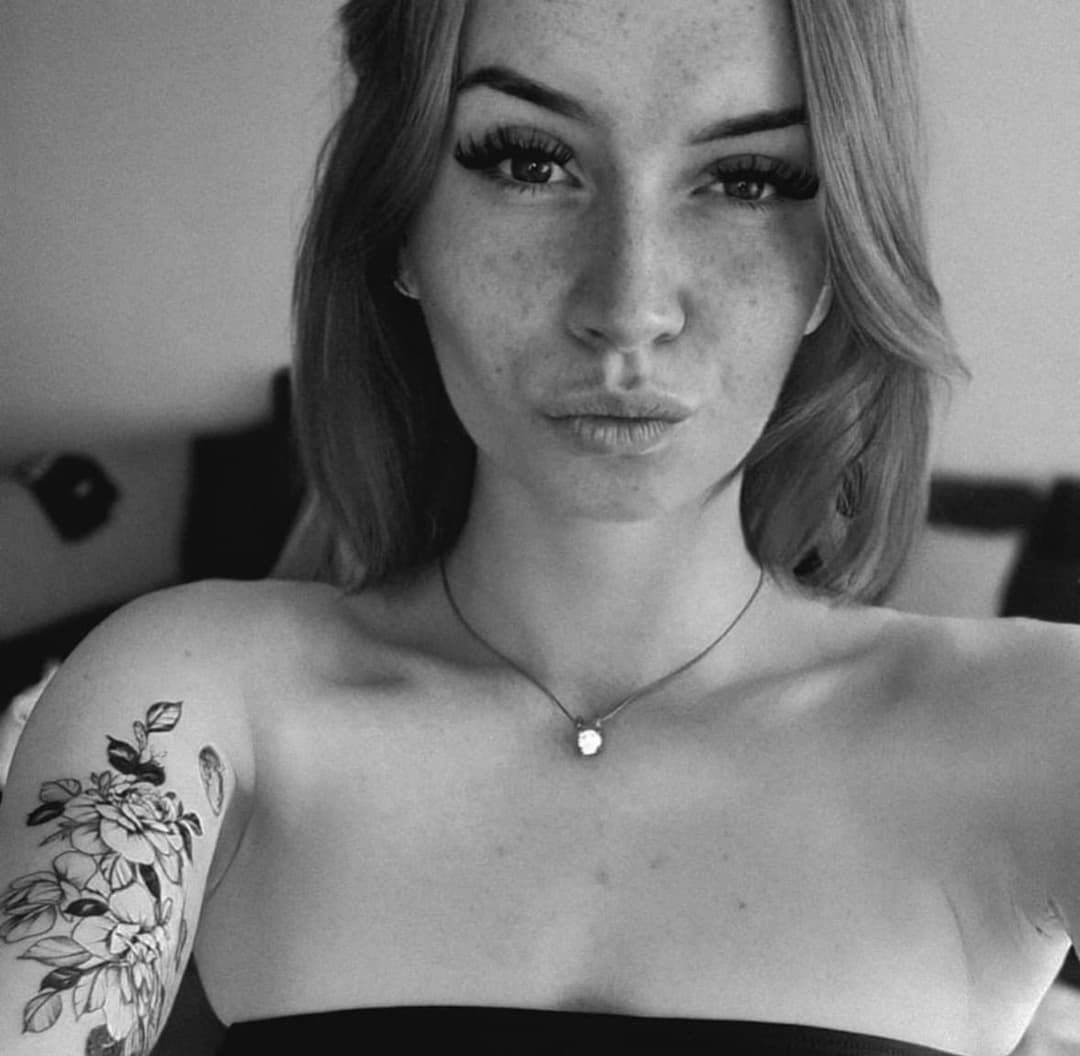 New webslut wants to be seen her account here is Webslut66