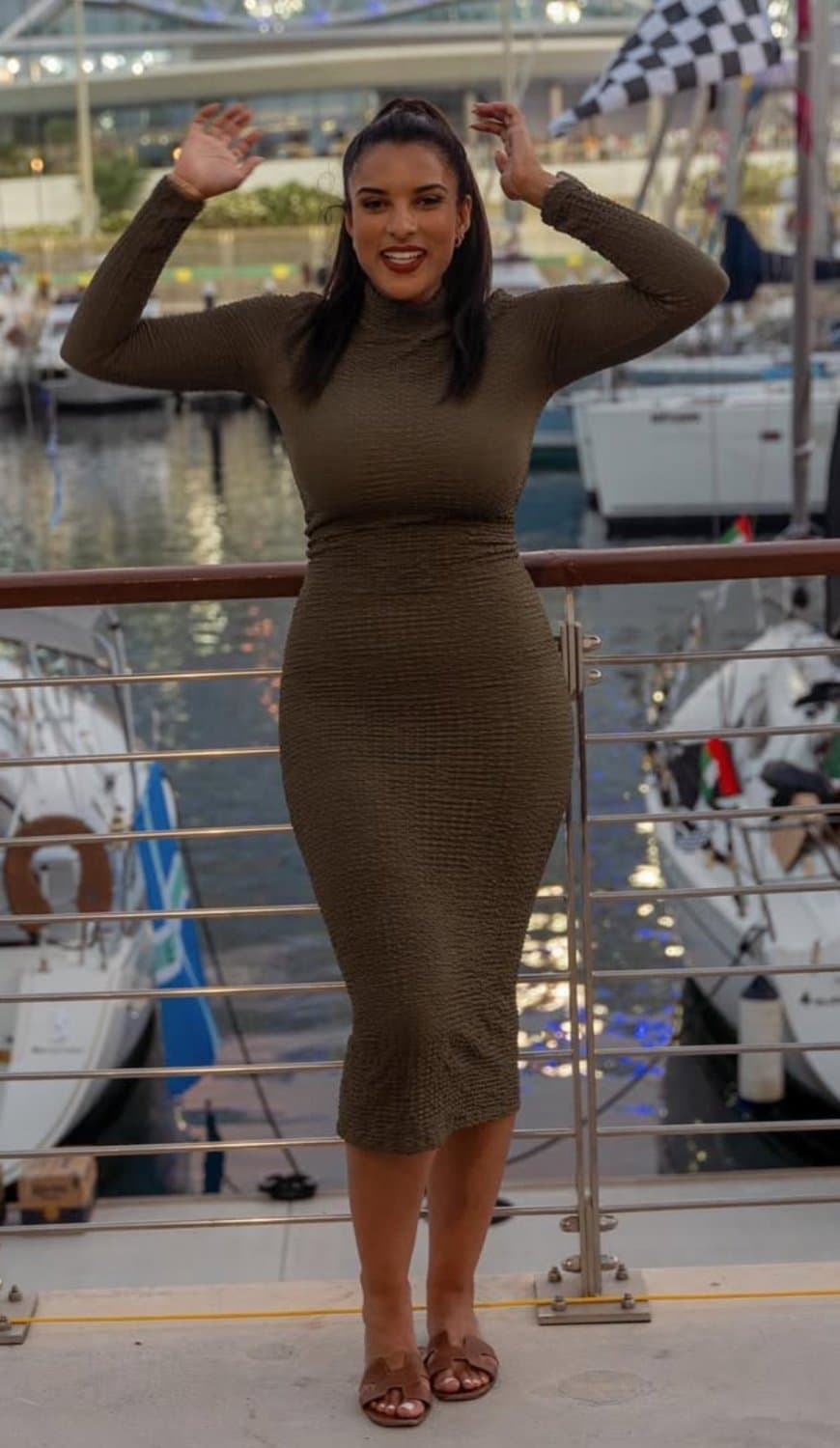 Just completed my 4th F1 season beating my cock to their brown desi presenter w huge curry cannons