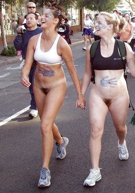 Bottomless Girls in Public 1