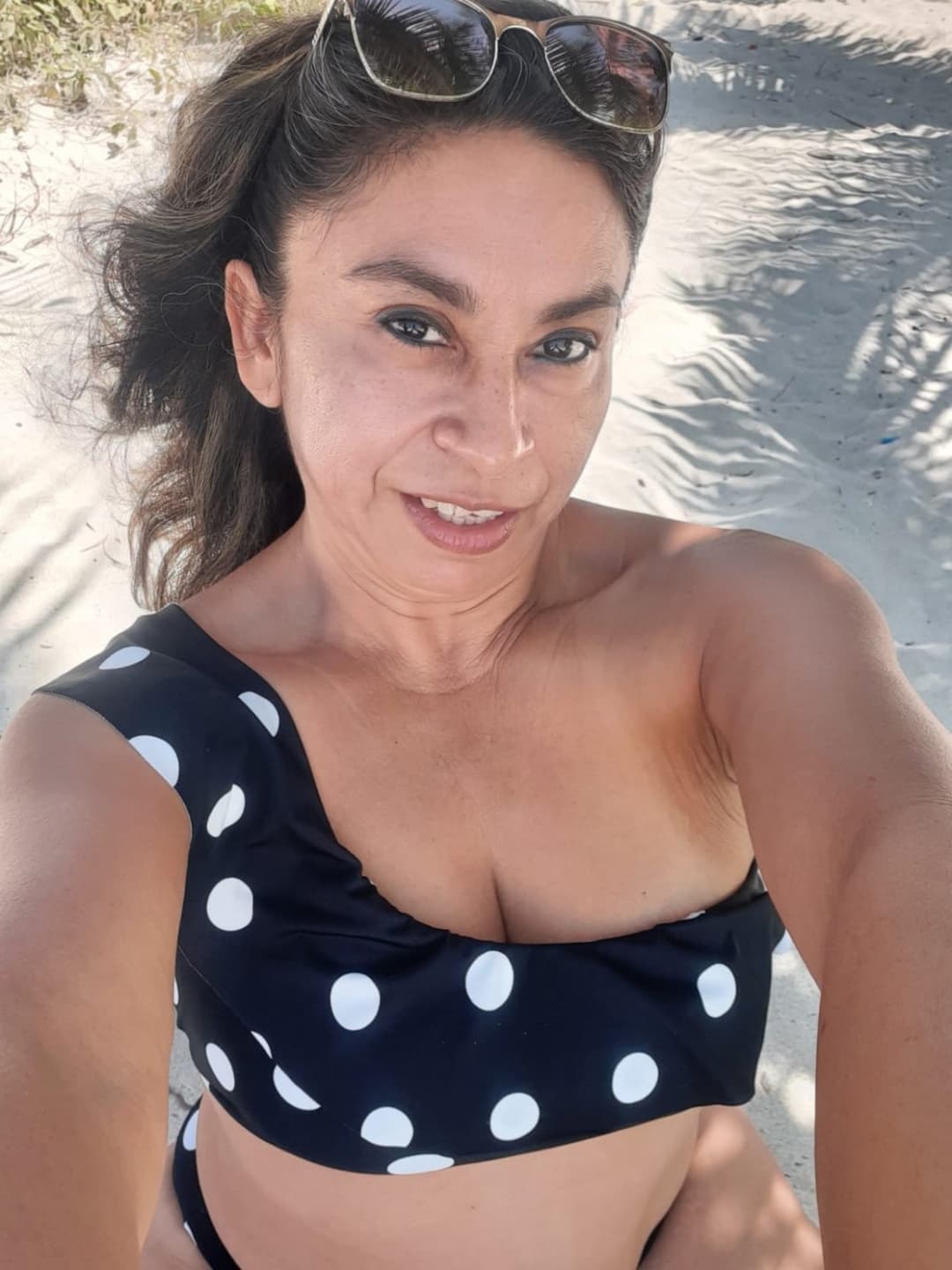 I want to get fucked in the vagina on the beach