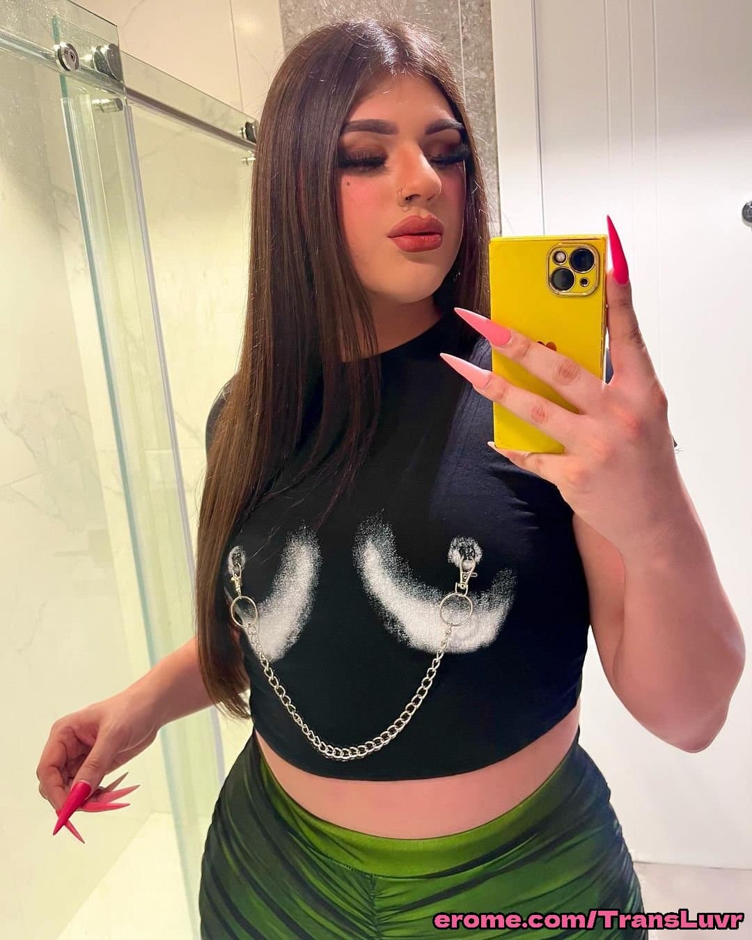 Big Ass Arab Trans Loves Taking BBC Backshots [Femboy, Ladyboy, Shemale, Sissy, Trap]