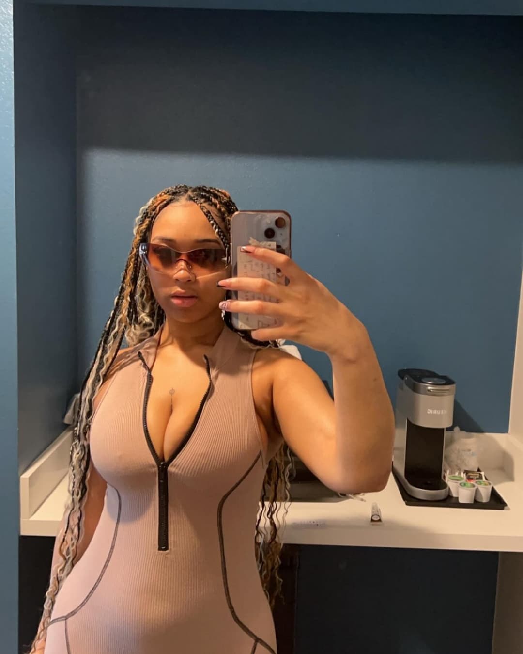 Click to view full size Thic Ass Baddie from Chicago
