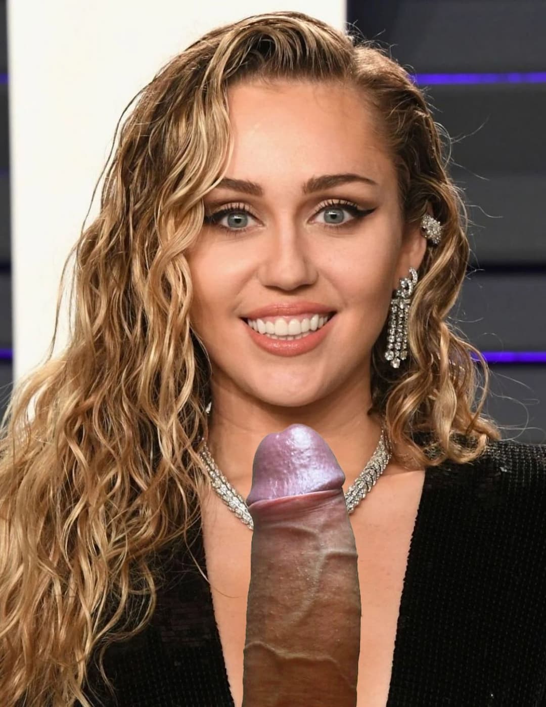 one pic porn to video. how you can make easy Miley C cumshot blowjob