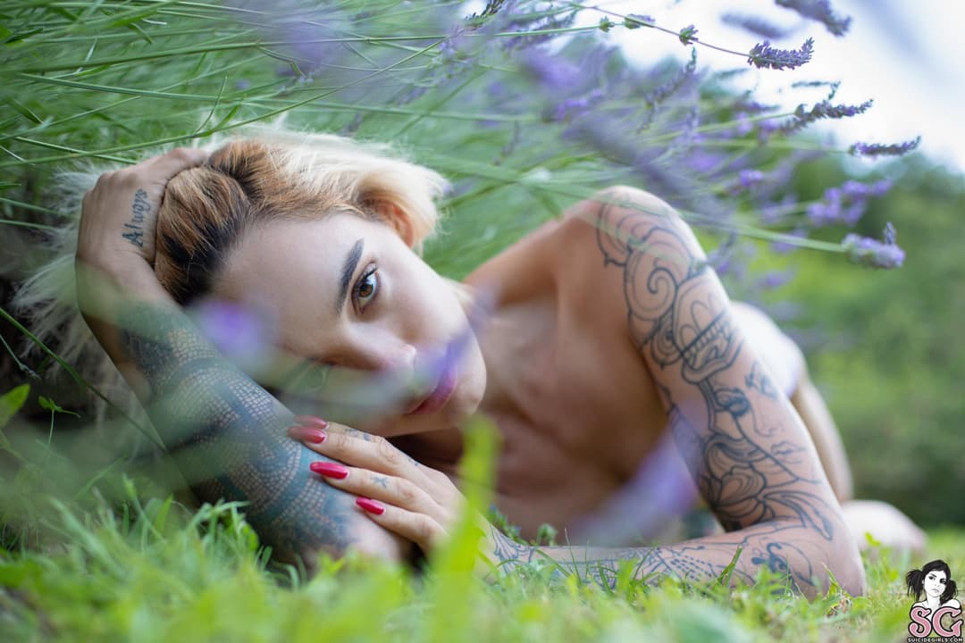 Witchy Pixie - Suicide Girls