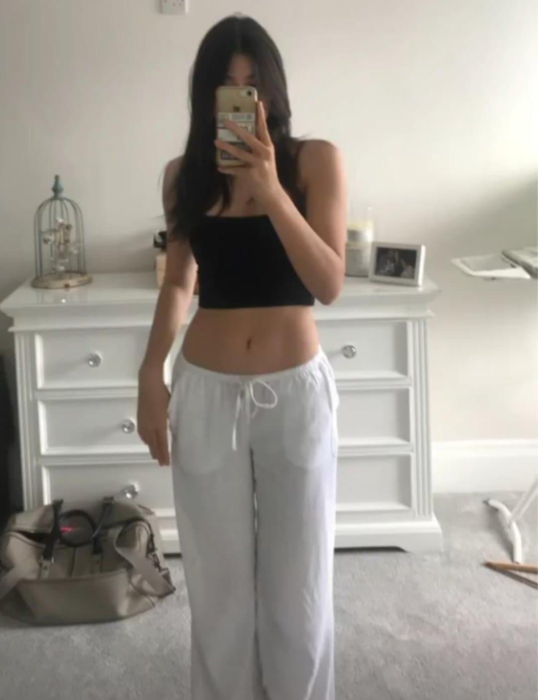 18yo Annabel loves to show off her teen body ;)