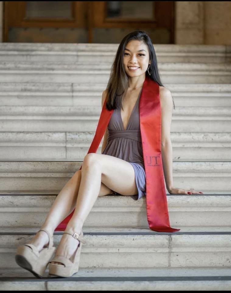 25yo asian hottie Tinytina - Send yours on Kik ElVatoLoko97