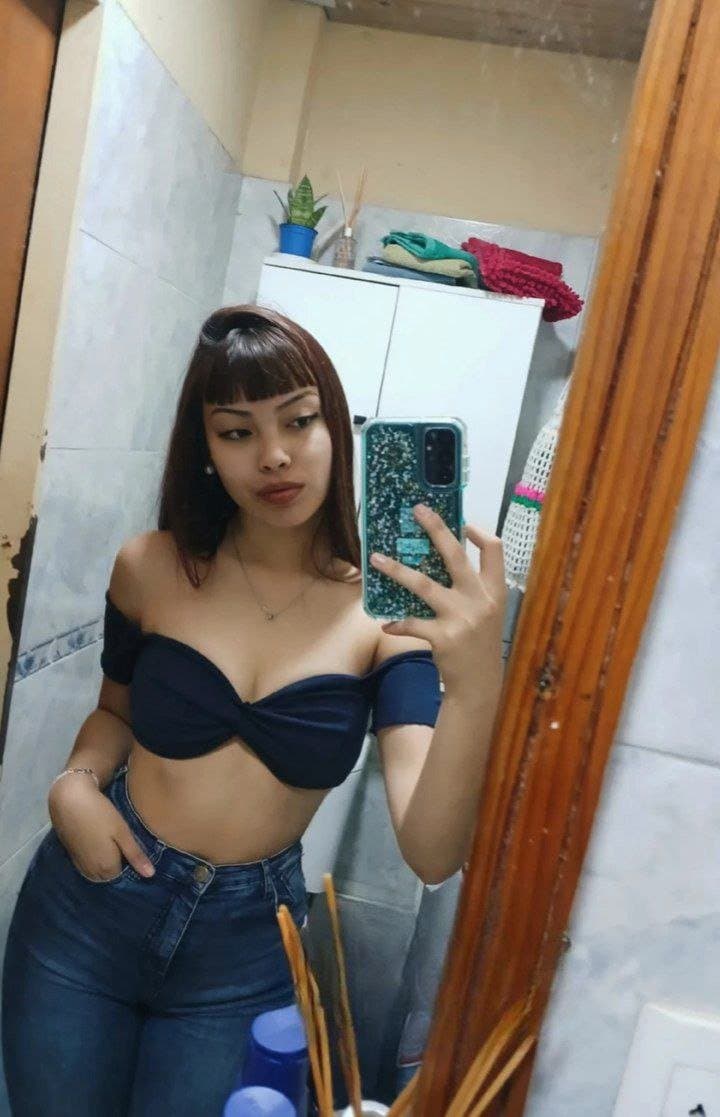 morbo a esta pendejita argentina, Nahir Solis, novio cornudo