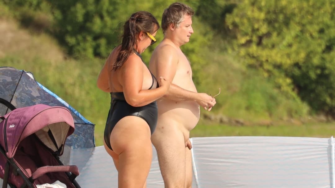 Click to view full size Nude beach 16