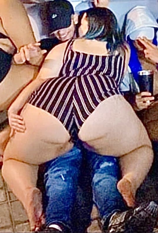 Click to view full size Agatha peninga - Puta da quebrada ??